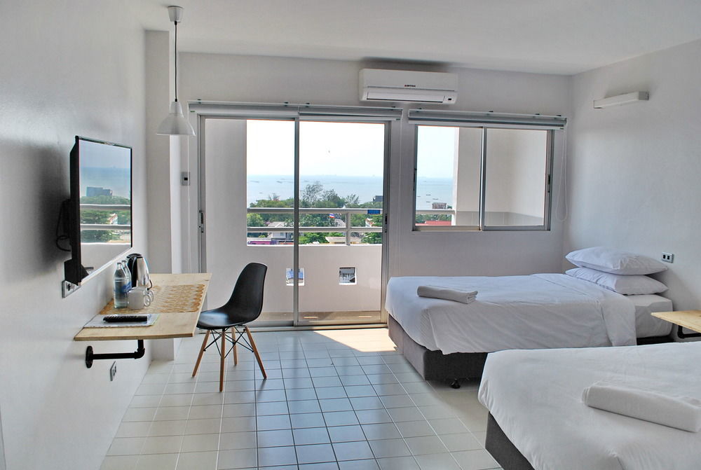 Ruenthip Pattaya Exterior foto