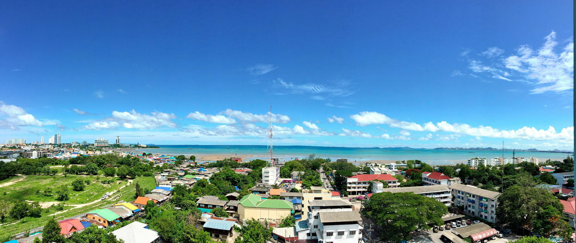 Ruenthip Pattaya Exterior foto
