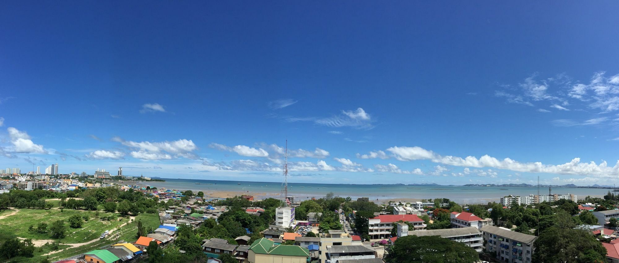 Ruenthip Pattaya Exterior foto