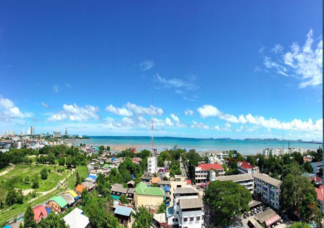 Ruenthip Pattaya Exterior foto